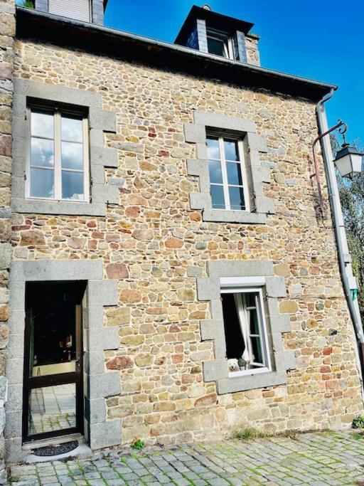 Le Cottage Breton, Hypercentre Historique Stb 圣布里厄 外观 照片