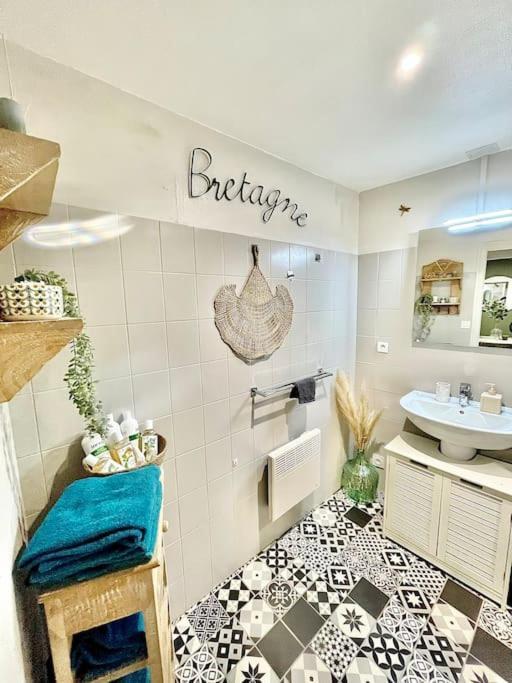 Le Cottage Breton, Hypercentre Historique Stb 圣布里厄 外观 照片