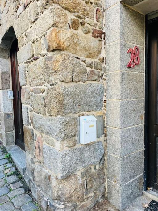 Le Cottage Breton, Hypercentre Historique Stb 圣布里厄 外观 照片