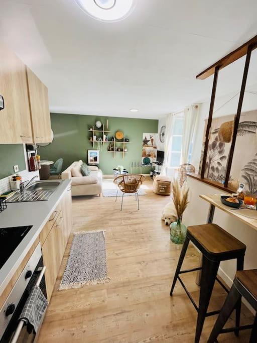 Le Cottage Breton, Hypercentre Historique Stb 圣布里厄 外观 照片