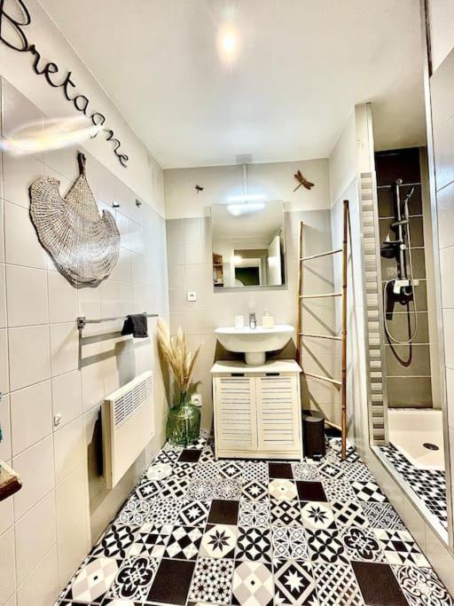 Le Cottage Breton, Hypercentre Historique Stb 圣布里厄 外观 照片