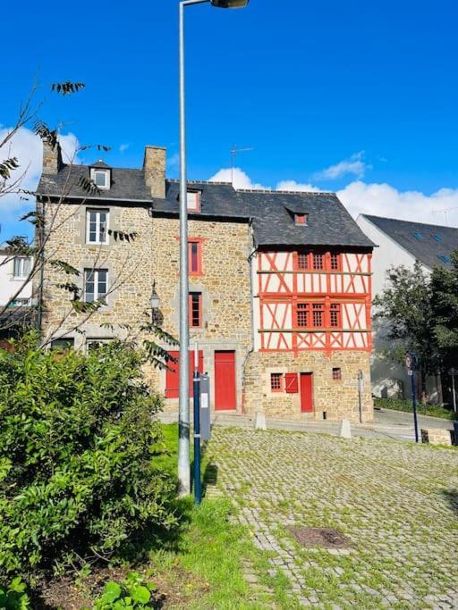 Le Cottage Breton, Hypercentre Historique Stb 圣布里厄 外观 照片