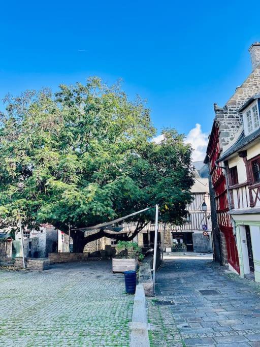 Le Cottage Breton, Hypercentre Historique Stb 圣布里厄 外观 照片